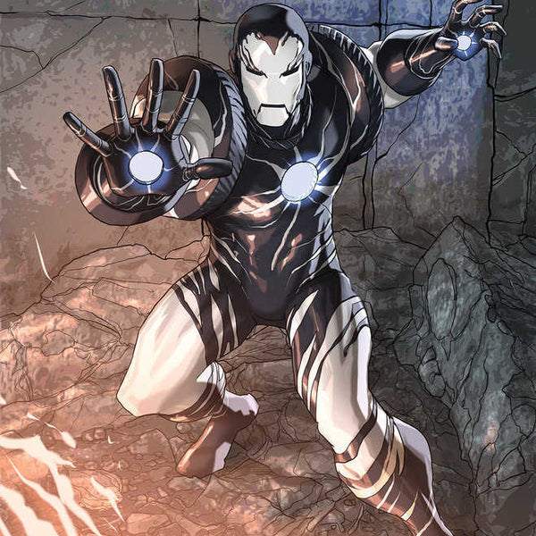 Invincible Iron Man #18 Pete Woods Black Costume Variant [Fhx]