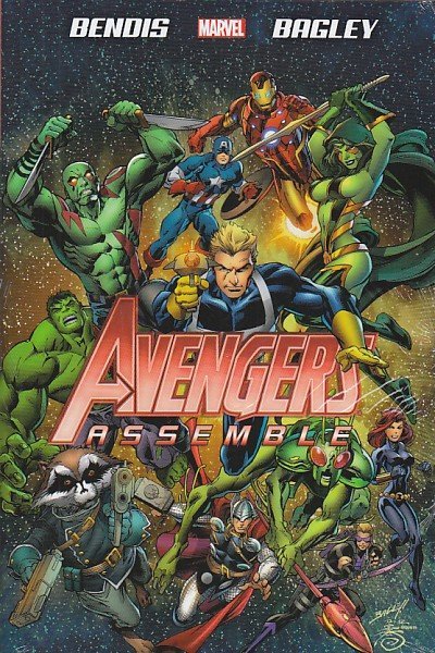 AVENGERS ASSEMBLE BY BENDIS HC